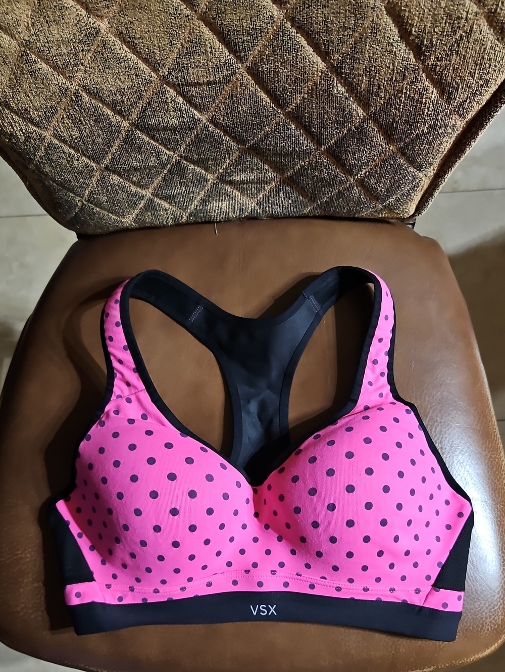 Victoria's Secret VSX Sport Racerback Underwire Sports Bra Padded Pink Polka Dot